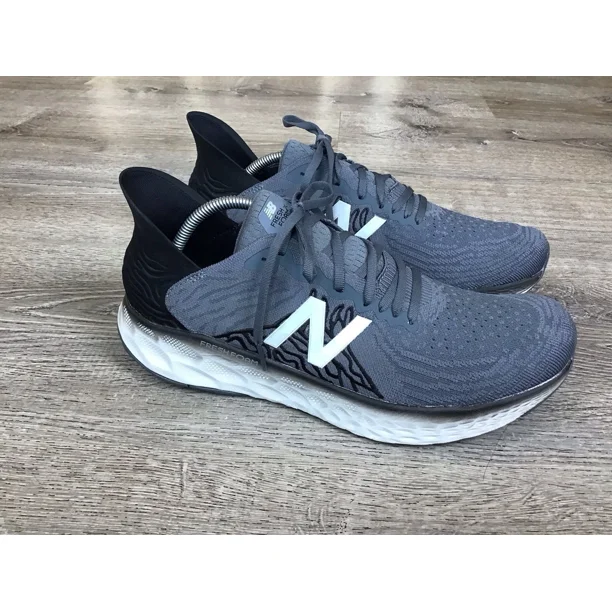 New Balance 1080 v11 Mens Black And Gray Running Shoes M1080C10 Size 12.5 D