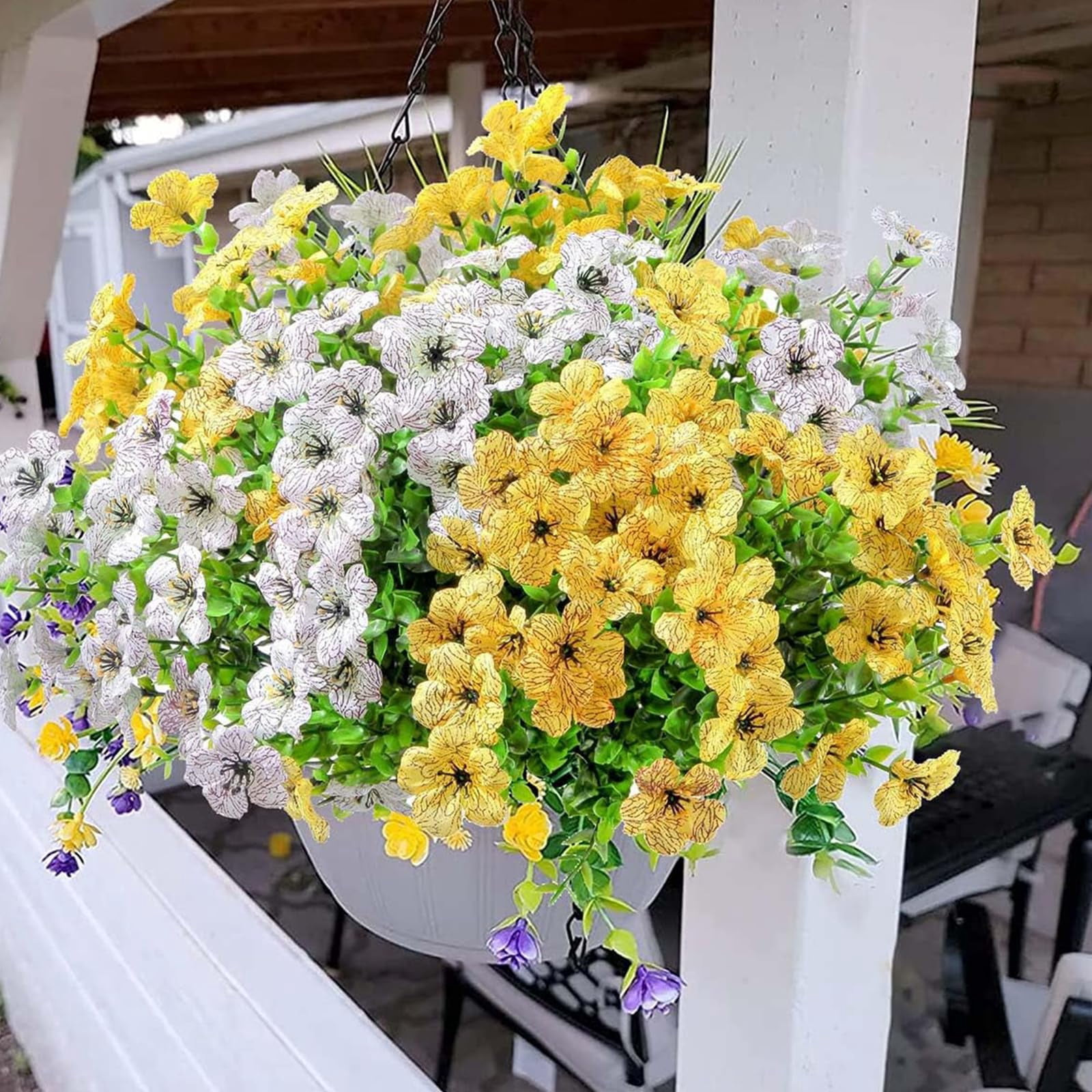 Artificial Flowers, Artificial Violet for Outdoor Indoor Garden Home Decoration, No Fade Fake Floral Stakes, UV Resistant & Waterproof, for Garden Patio Home Decor