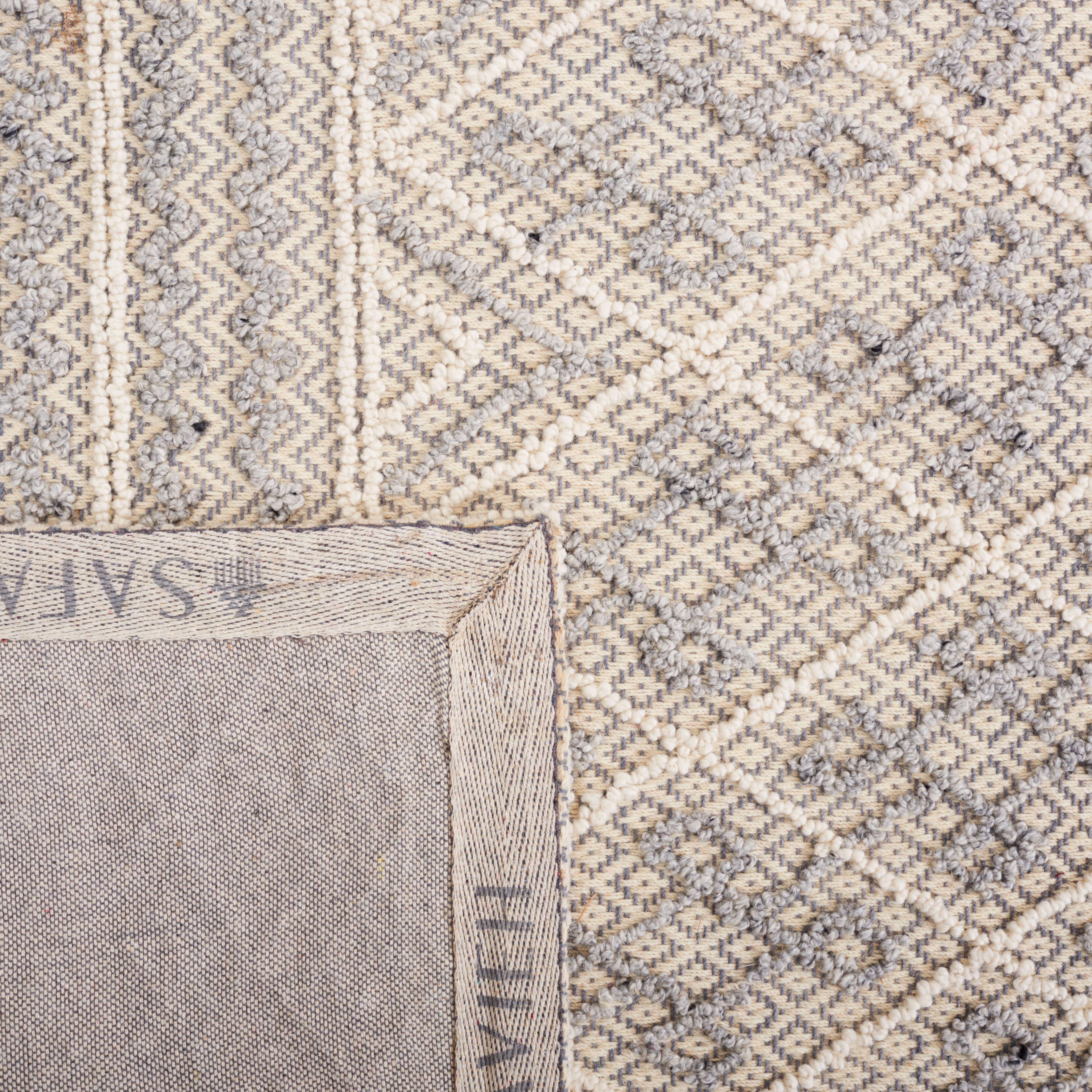 SAFAVIEH Trace Alexanndria Geometric Area Rug, Grey/Beige, 5' x 8'