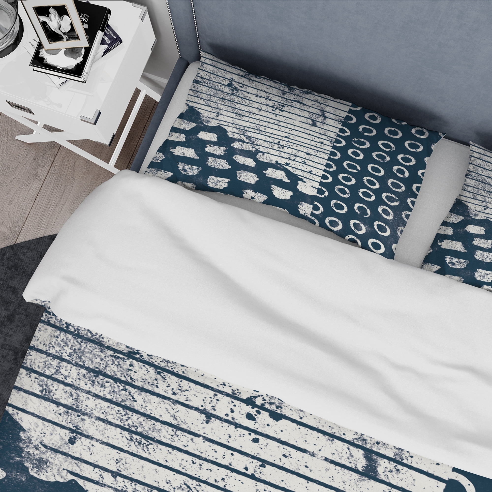 Designart 'Indigo striples and Tile' Geometric Duvet Cover Set
