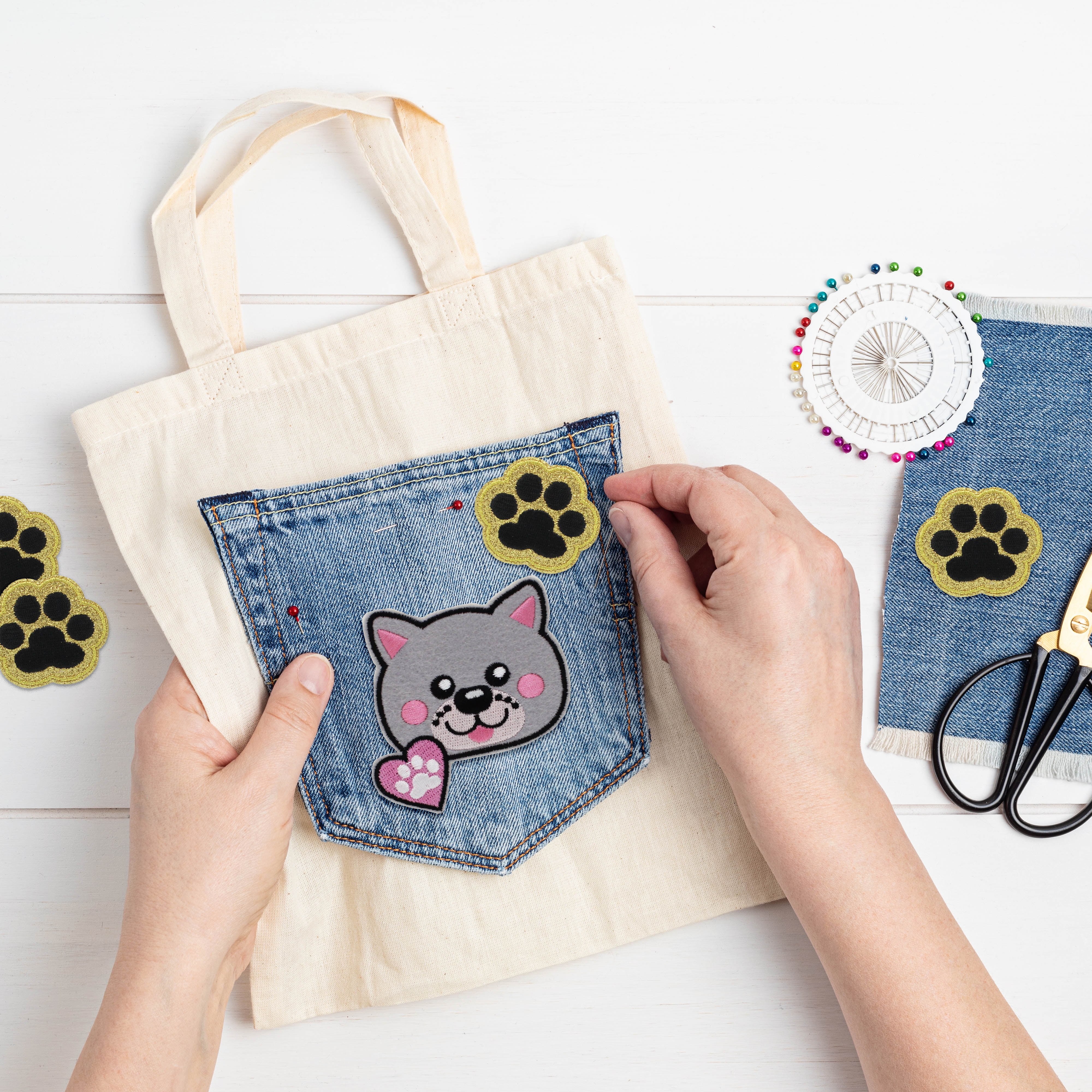 (3 pack) Gwen Studios Embroidered Pink and Gray Cat Iron-on Patch Applique, 2.7" x 2.95"
