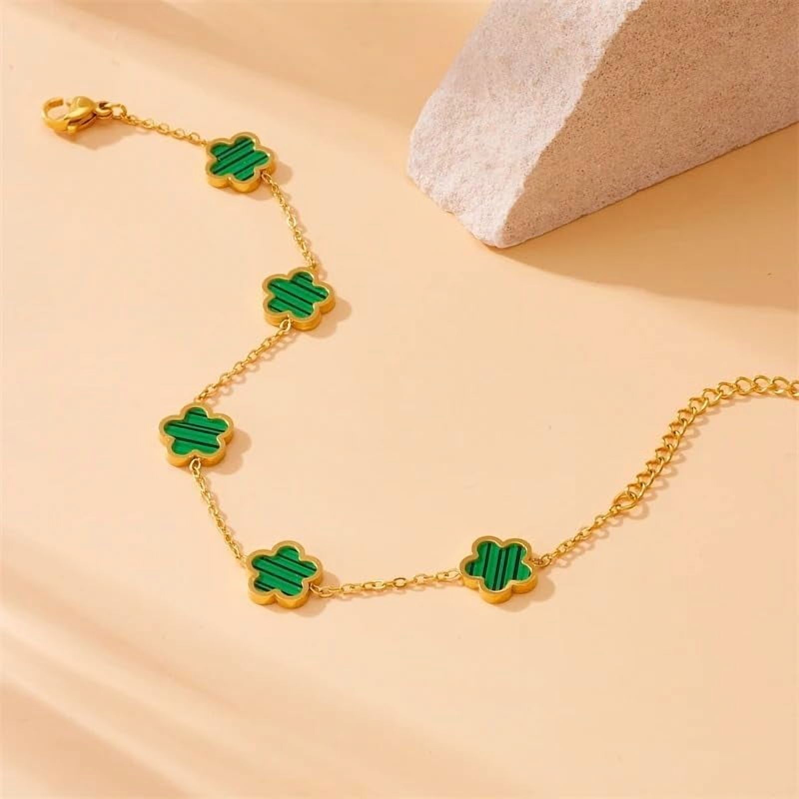 Clover Jewelry Set 18K Gold Plated Stainless Steel Necklace with Flower Design Four leaf clover for Women, Elegant Four Leaf Clover Necklace Floral Style Jewelry
