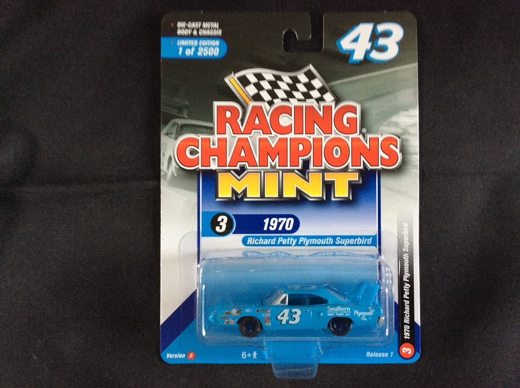 richard petty 1970 plymouth superbird diecast