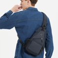 thumbnail image 2 of Mochila bandolto con bandolta para hombre y mujer, color camuflaje negro, 2 of 6