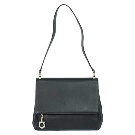 Pre-Owned Salvatore Ferragamo Gancini Shoulder Bag Leather Black Leather Shoulder Bag Bag