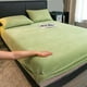 thumbnail image 4 of Juego de sábanas de franela de terciopelo | Vellón de cristal lujosamente suave | Juego de cama de 3 piezas | Textura difusa que no forma bolitas | Cálido Acogedor Antiestático | Se adapta a, 4 of 7