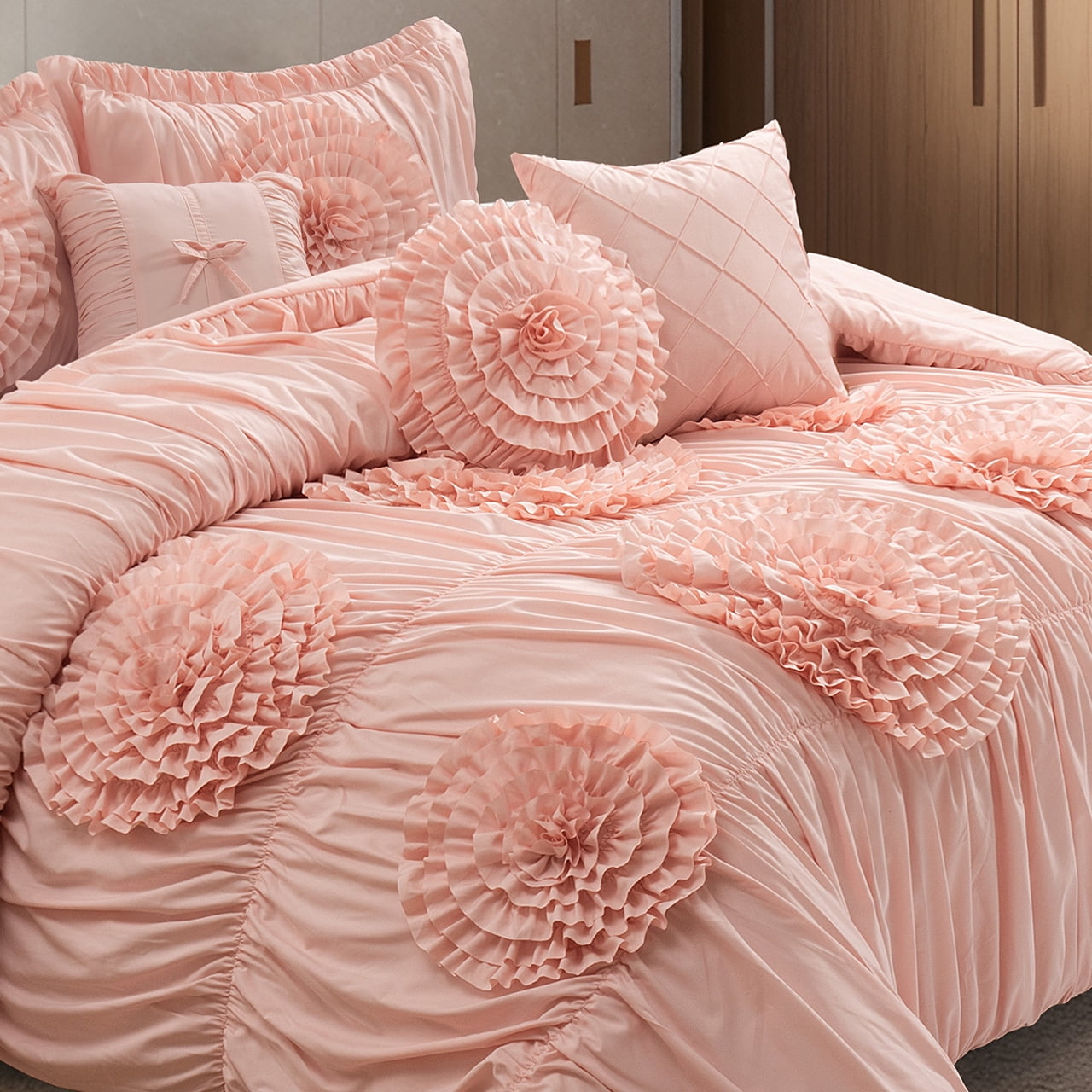 7pc Peach Queen Floral Ruffled Comforter Set with 3D Appliqué