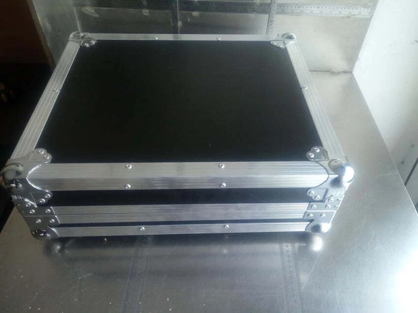 Visual Show DMX Controller 1024 Channels with Flight Case for Stage Lighting