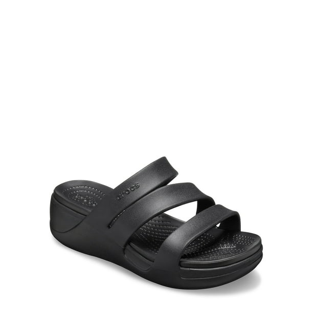 stores that sell crocs sandals