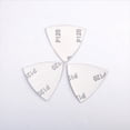 thumbnail image 2 of 90 piezas surtidas 60/120/240 herramienta oscilante triangular de gancho y bucle papel de lija para lijar madera contiene 30 de cada ajuste, 2 of 5