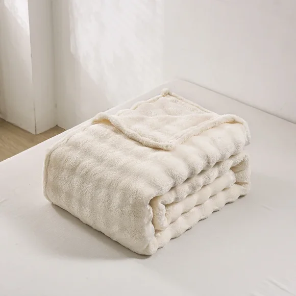 Luxurious Bubble Velvet Soft Solid Color Throw Blanket – Perfect for Fall & Winter