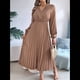 thumbnail image 4 of Vestido Informal de Otoño para Mujer, de Larga, con Escote en V y Pliegues, Corte A. Caqui S, 4 of 7