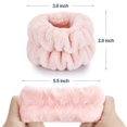 thumbnail image 4 of Pulseras Dorbetar de microfibra para lavarse la cara, color rosa pálido, 4 of 7
