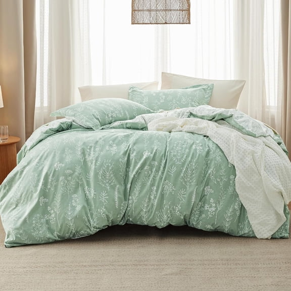 Oversized Queen Reversible Floral Comforter Set Sage Green 3 Piece