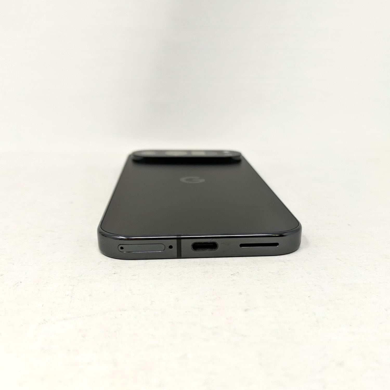 Google Pixel 9 Pro 5G 128GB GR83Y Verizon Unlocked 6.3" 16GB RAM 50MP Smartphone - Obsidian (Good)