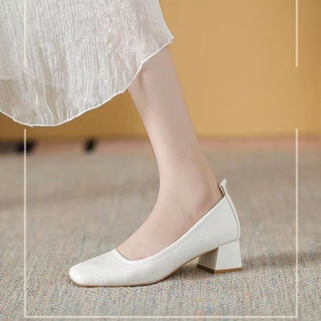 Tacones gruesos para mujer Primavera y otoño Cabeza cuadrada Sin espalda Tacones cuadrados bajos Moda francesa Retro Trabajo de oficina Zapatos profesionales 39 Gao Jinjia LED