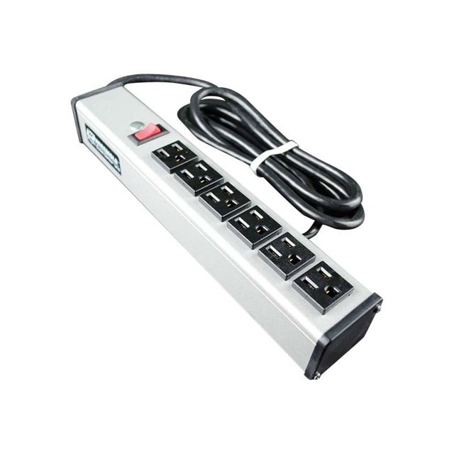 C2G 15ft Wiremold 6-Outlet Plug-In Center Unit 120v/15a Lighted Switch 6-Outlet Power Strip 120 V - Bande d'Alimentation - AC - Connecteurs de Sortie: Cordon de 6 - 15 Pieds - Blanc