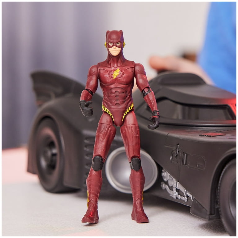 DC Comics: The Flash Batmobile 3-Pack with 2 Figures and Batmobile 