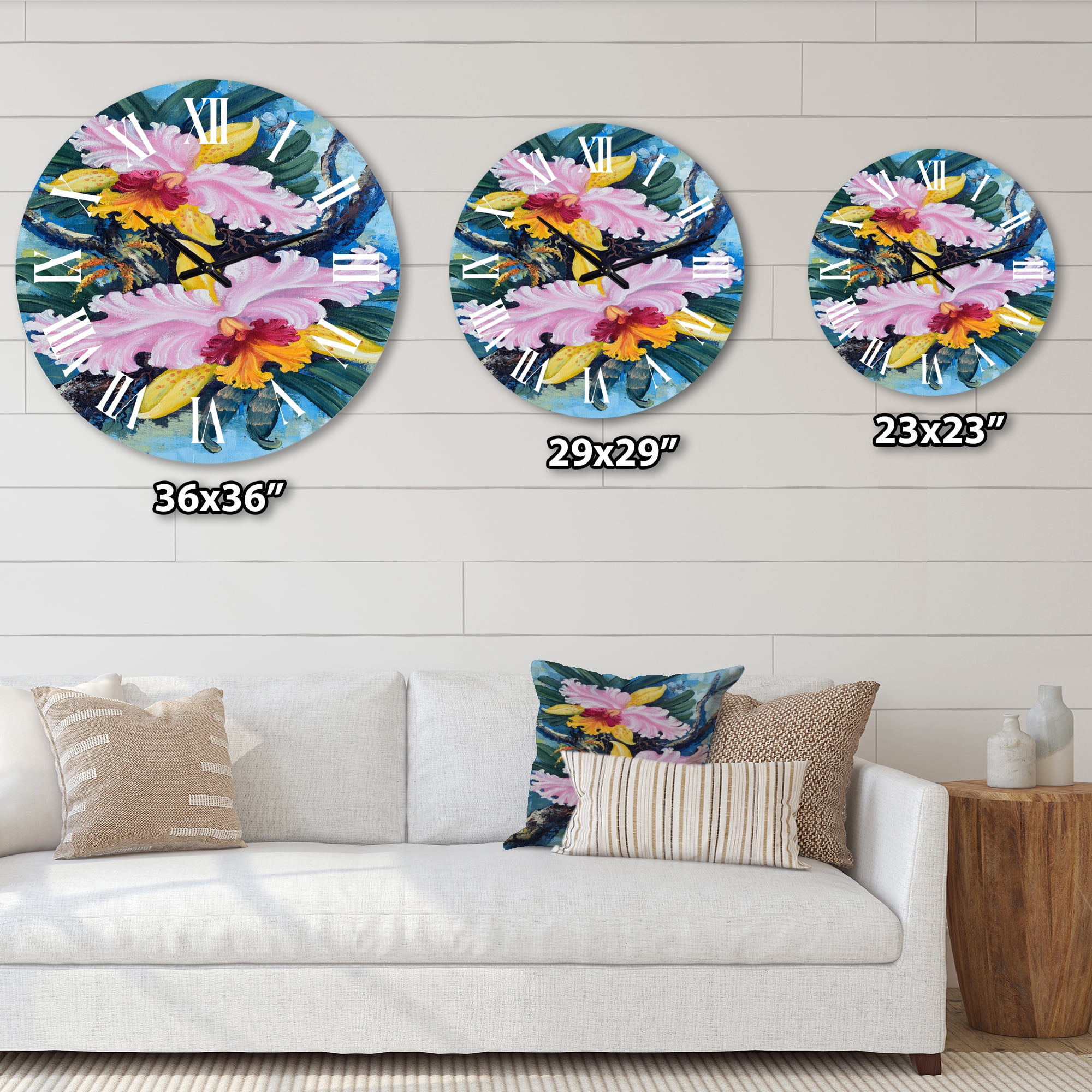 Designart 1 in Traditional Wall Clock