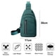 thumbnail image 2 of Bolso de pecho de nailon impermeable para hombre, 2 of 5