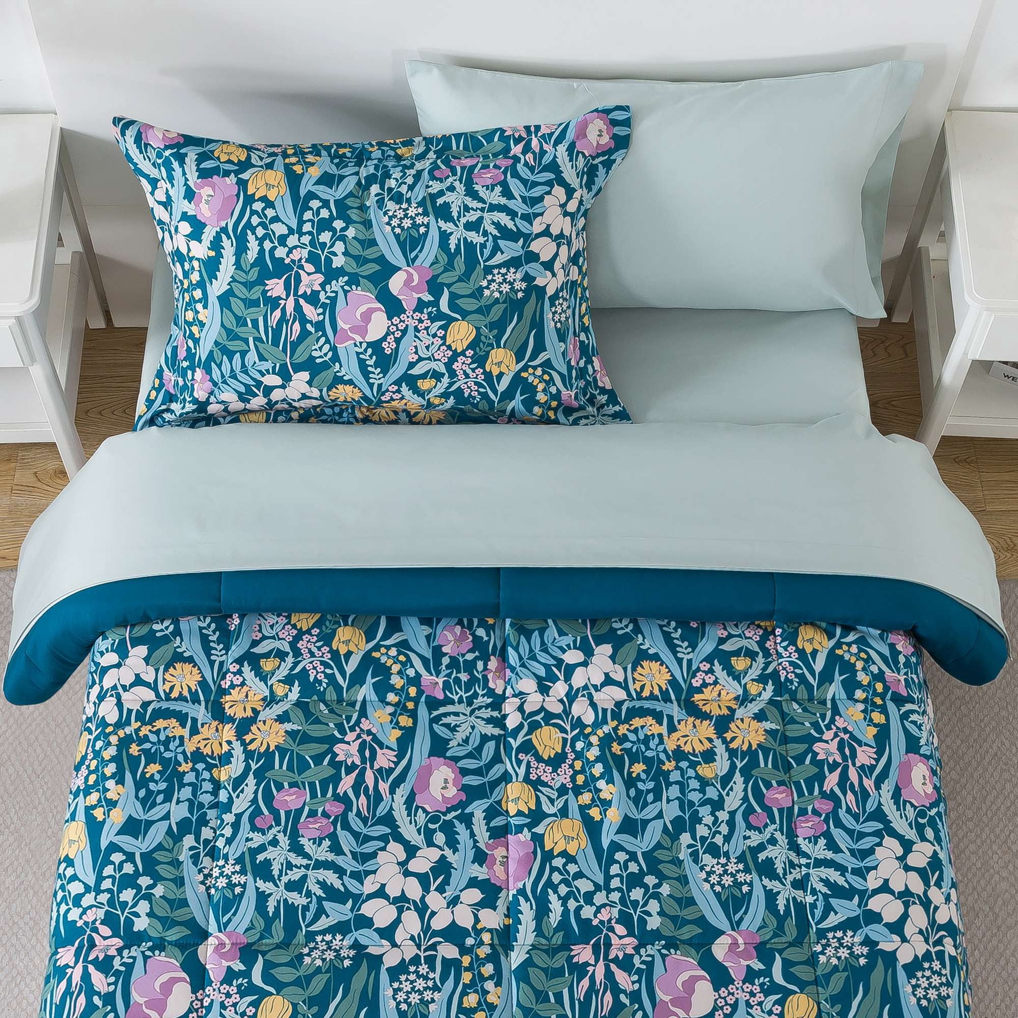 Mainstays All in One Reversible Comforter and Sheet Set, 5-Piece, Twin, Blue Floral