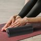thumbnail image 4 of unbranded Rodillo De Yoga Negro Para Ejercicio Y Masaje Con Estructura Y Uso Multifuncional, 4 of 7