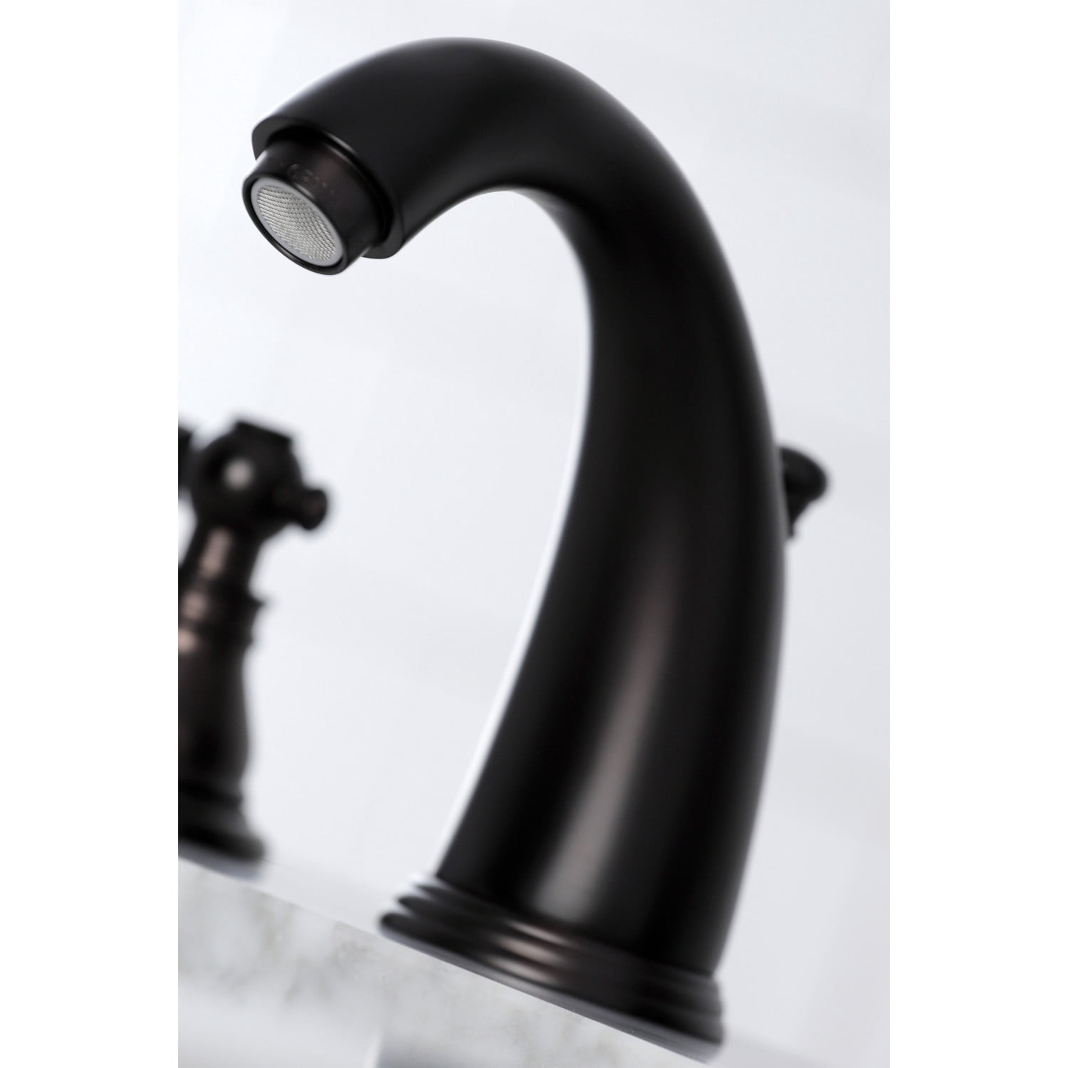 Kingston Brass KB985AKL Duchess Widespread Bathroom Faucet with Plastic Pop-Up, Oil Rubbed Bronze