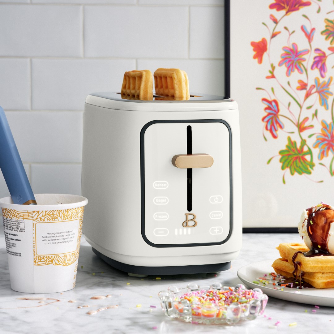 Beautiful 2 Slice Toaster with Touch-Activated Display, White Icing by Drew Barrymore - image 4 of 13