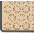 thumbnail image 3 of Tapete de silicona para hornear macarons (2 piezas), 3 of 4