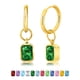 thumbnail image 1 of JeenMata Aros de Talla Esmeralda de 2 Quilates con Bisel y Piedra Natal de Mayo, Chapados en Oro Amarillo, 1 of 8