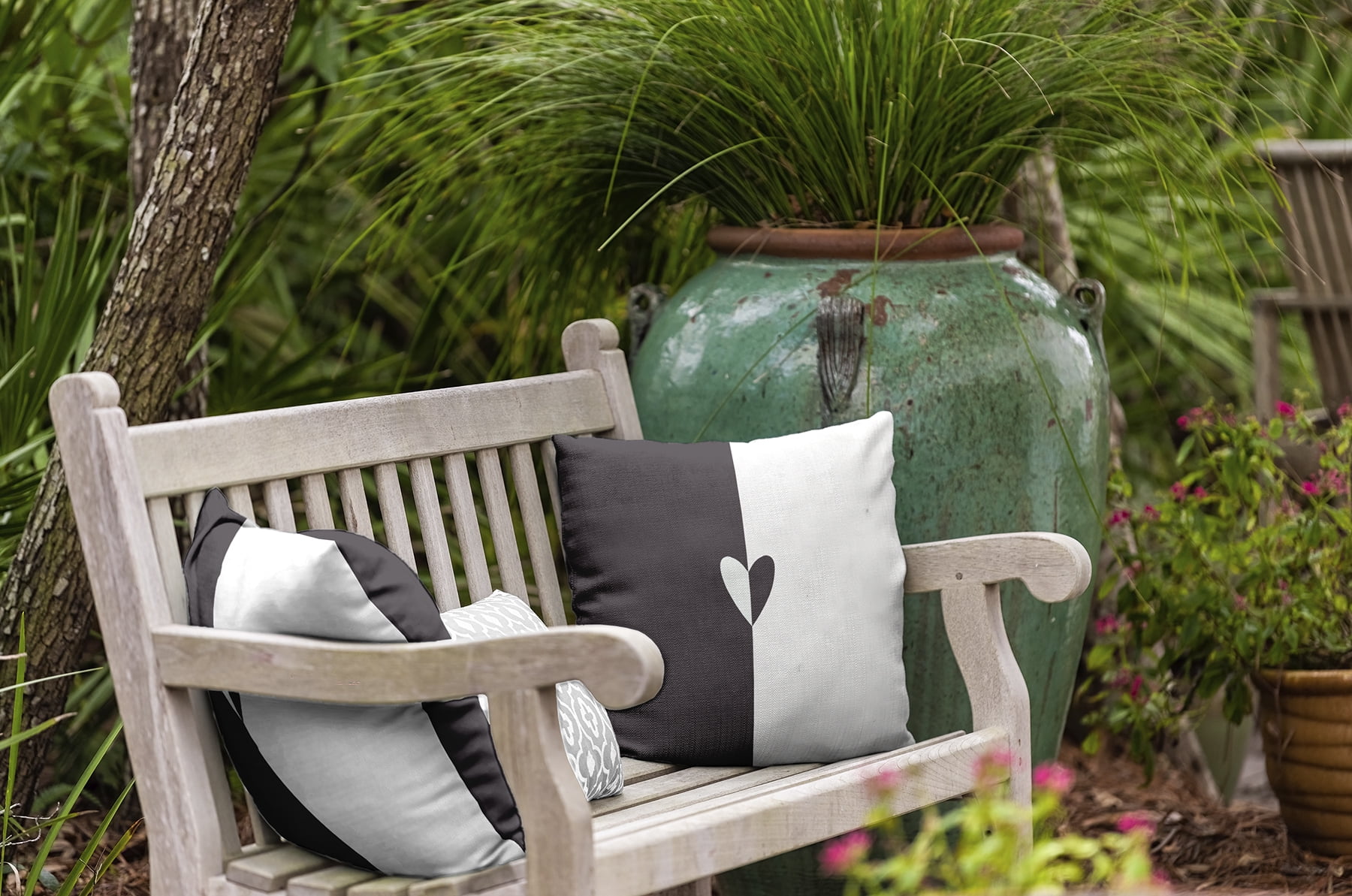 20" x 20" Simply Daisy Modern Heart Polyester Indoor/Outdoor Pillow, Dark Gray Qty 1