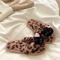 thumbnail image 4 of Pantuflas con estampado de leopardo de Hello Kittys Kawaii Y2k, estilo retro, para chica sexy, para el invierno, cálidas, de algodón y felpa para interiores, 4 of 4