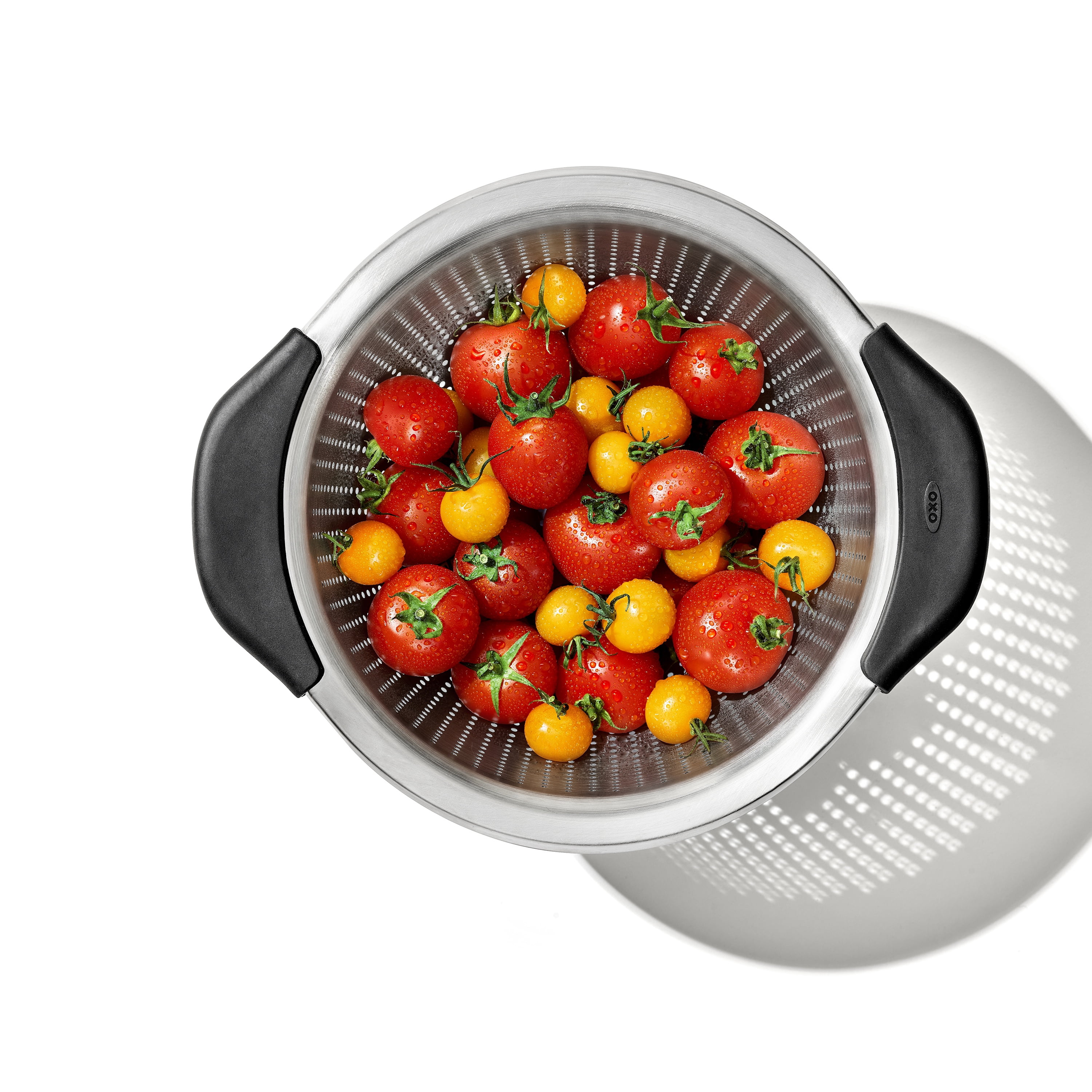 OXO SoftWorks 3-Quart Stainless Steel Colander with Non-Slip Handles and Elevated Base