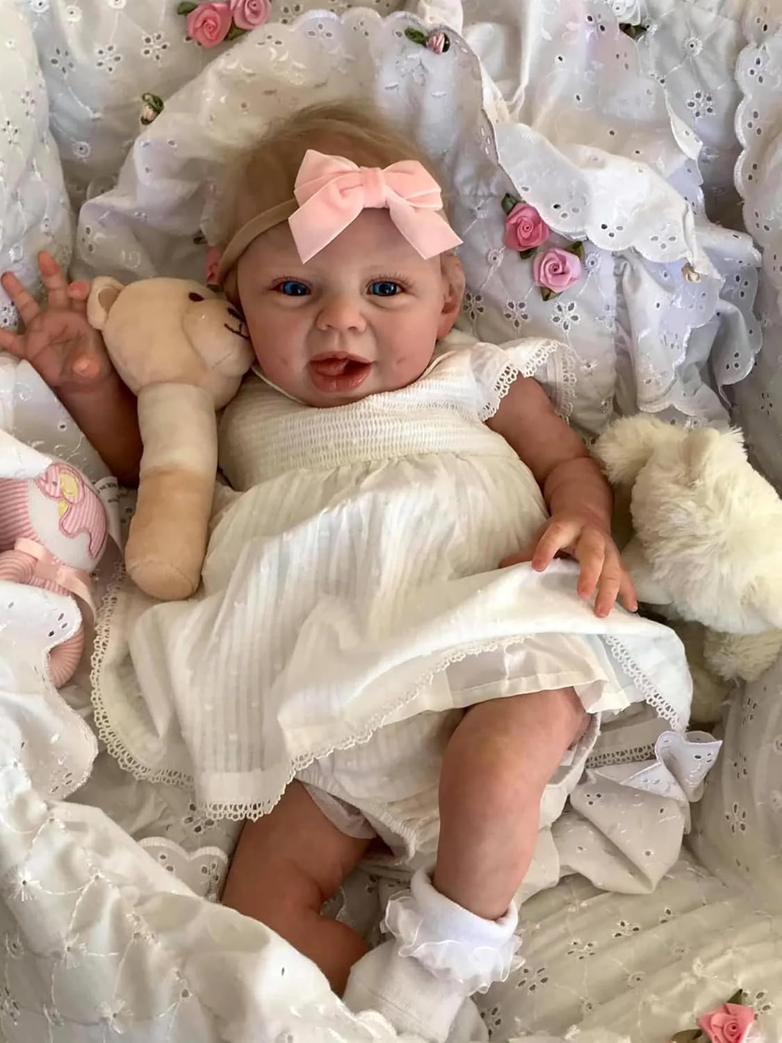 22 Inch Reborn Dolls Realistic Newborn Babies Cute Happy Dolls Looks Real Life Lifelike Baby Doll Soft Cloth Body Weighted Doll Blonde Hair for Gift
