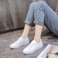 thumbnail image 2 of Chaussures Blanches à Semelles Épaisses pour Femmes Printemps et Automne Mode Tout-Aller Bout Rond Chaussures de Rue, 2 of 5