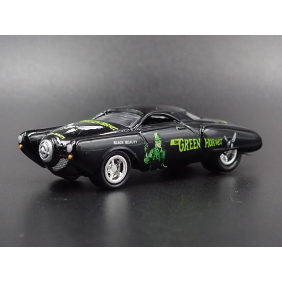 Open Box 1951 STUDEBAKER COMMANDER GREEN HORNET 1:64 SCALE DIORAMA DIECAST MODEL CAR