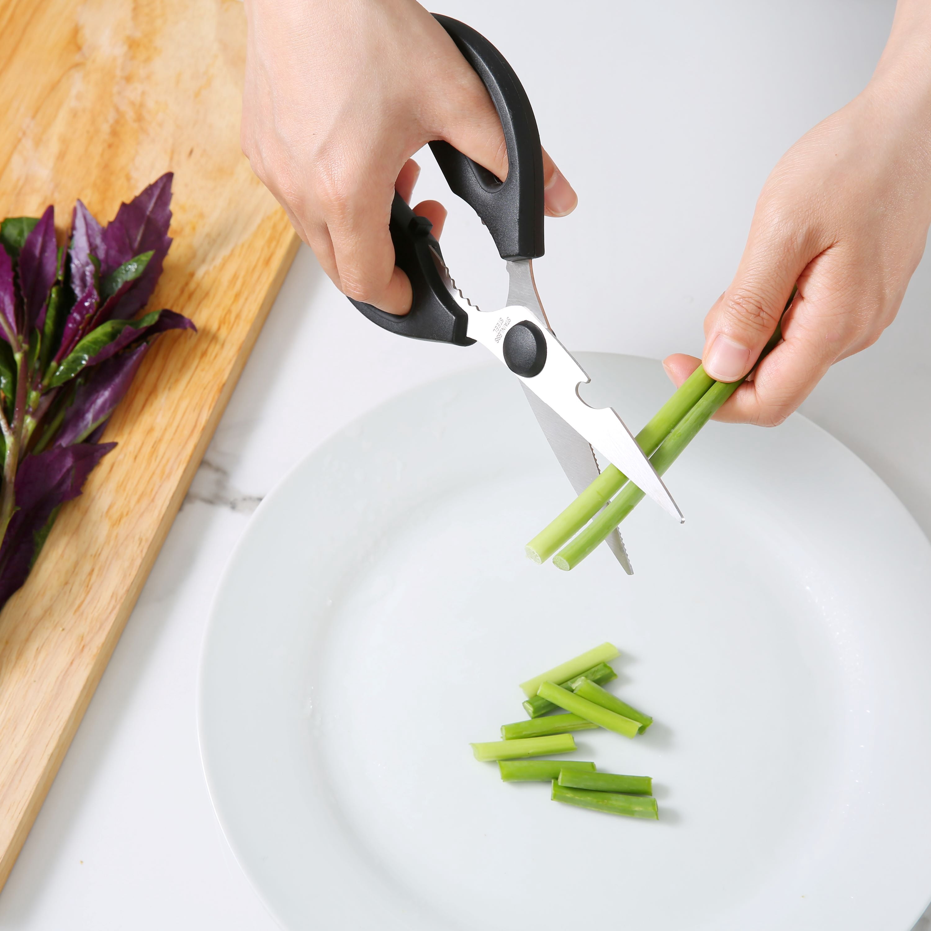 Mainstays Black Handle Stainless Steel Multi-Purpose 8.6in Kitchen Shears