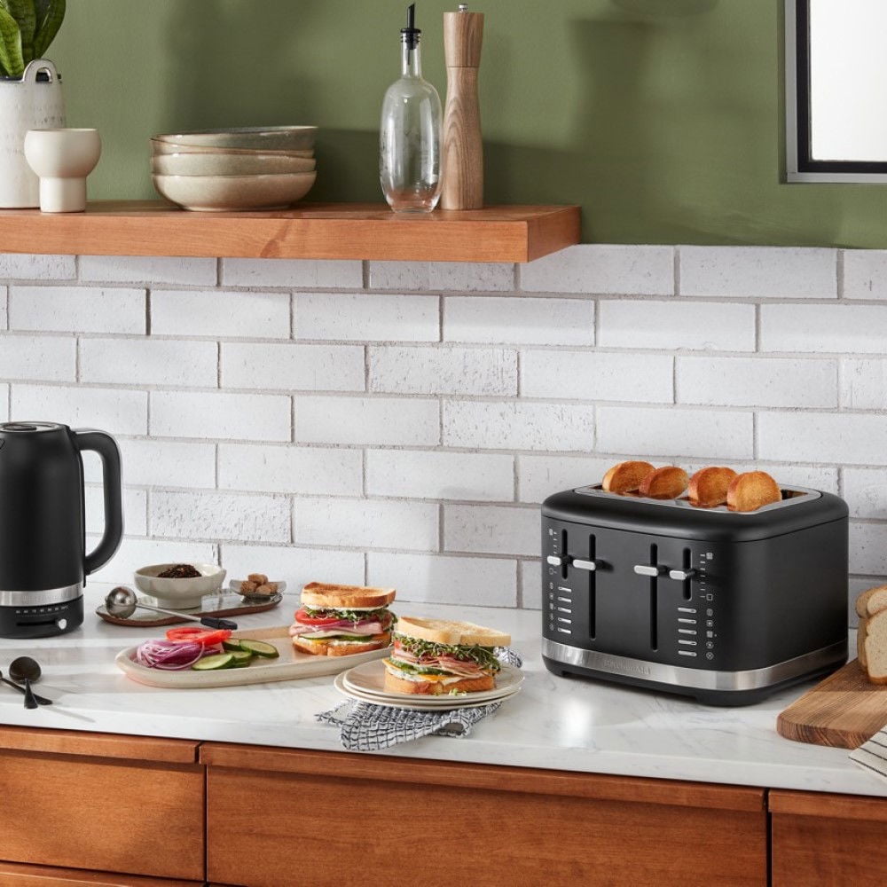 KitchenAid 4 Slice Metal Toaster | Matte Black