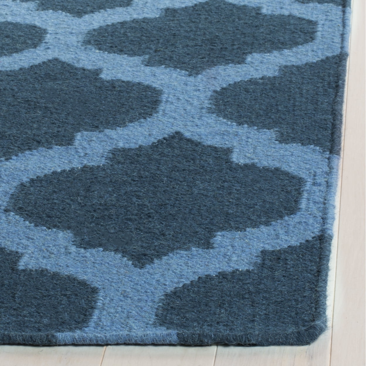 SAFAVIEH Dhurrie Watson Geometric Moroccan Wool Area Rug, Ink, 6' x 6' Square