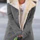 thumbnail image 5 of Abrigo de invierno para mujer, abrigo de felpa grueso y cálido, elegante abrigo liso y mullido, chaqueta clásica de invierno con capucha y manga larga con solapa y botones, chaqueta de, 5 of 5