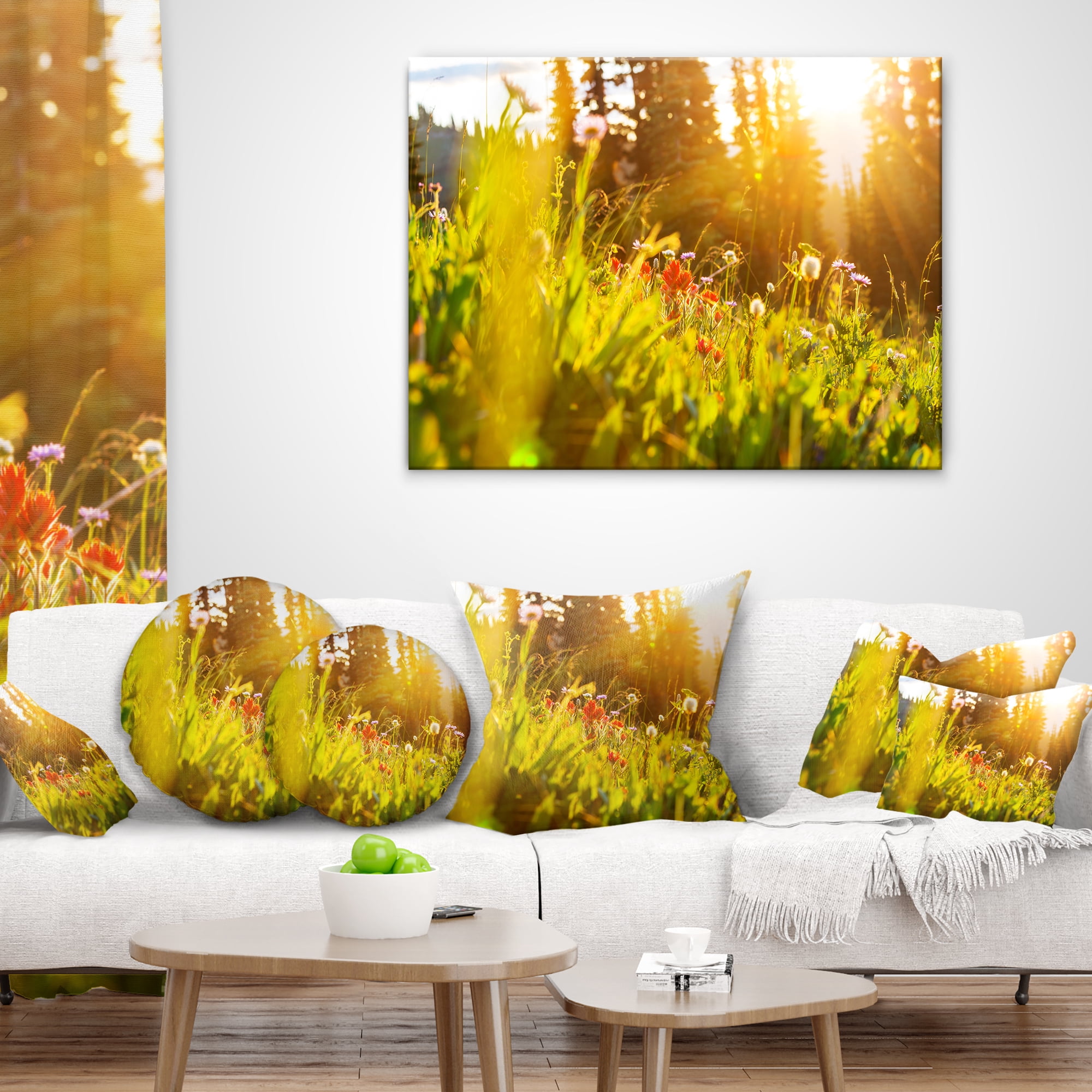 Designart Green Meadow with Summer Flowers - Flower Throw Pillow - 16x16