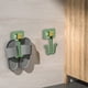 thumbnail image 1 of Organizador para sandalias de baño montado en pared sin taladro | Soporte adhesivo de plástico para zapatos para baño, RV, entrada | Almacenamiento colgante que ahorra espacio | Capacidad para 1 par, 1 of 6