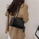 thumbnail image 2 of Bolso Hombro para Mujer Color Sólido Cuero PU Con Juego Monedero, 2 of 9