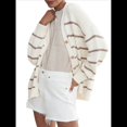 thumbnail image 2 of Suéter Cárdigan Extragrande para Mujer, 100% Algodón, Moda de Otoño 2025, Cuello en V, Tejido con Botones Delanteros, Tops Casuales de Moda Albaricoque L, 2 of 9