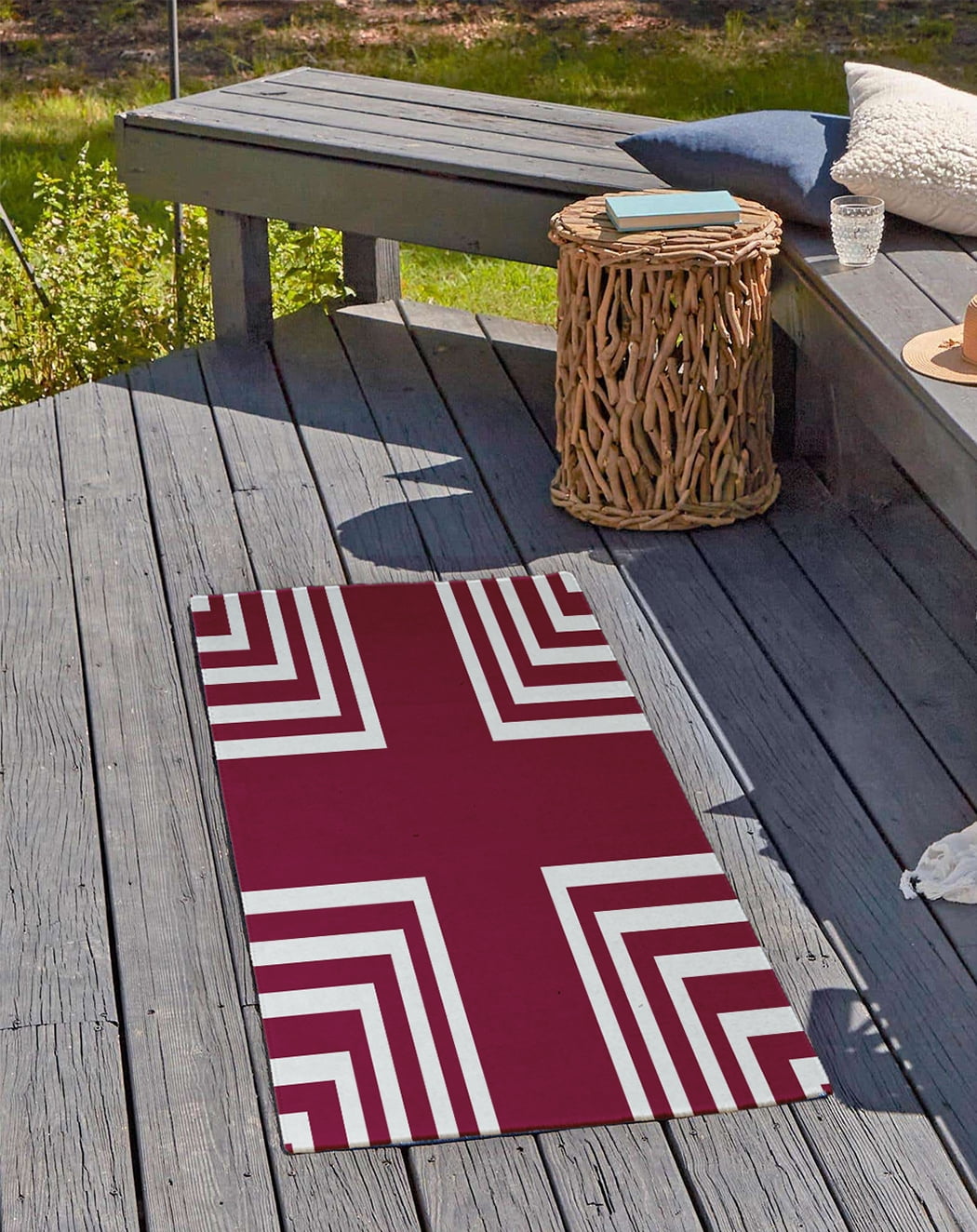 24" 36" Simply Daisy Corner Stripes Modern & Contemporary Chenille Area Rug, Maroon Red