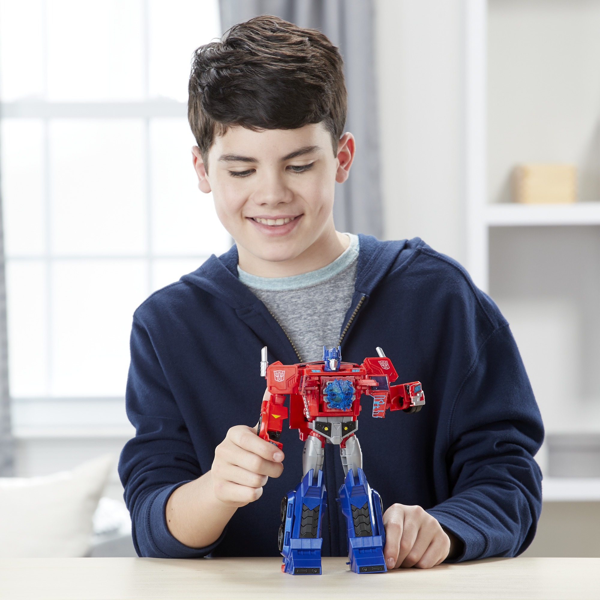 Transformers Cyberverse Ultimate Class Optimus Prime 11.5 Inch Action Figure - image 4 of 9