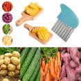 thumbnail image 3 of Muyoka Kyoffiie - Juego de 6 cortadores de cocina de madera para niños, bordes dentados, juego de cortadores de cocina para niños pequeños con patrón lindo, cortadores de patatas de plástico seguro pa Muyoka Hogar, 3 of 7
