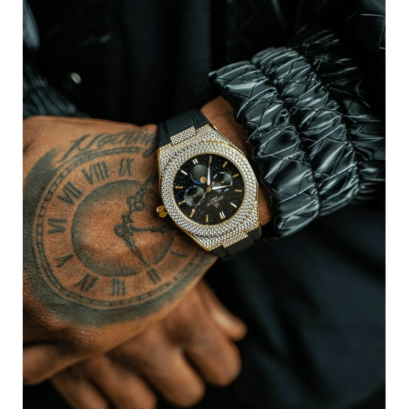 Asorock Watches | Iced transporter - small diamond bezel - rubber strap  | 44mm CZ diamond watch