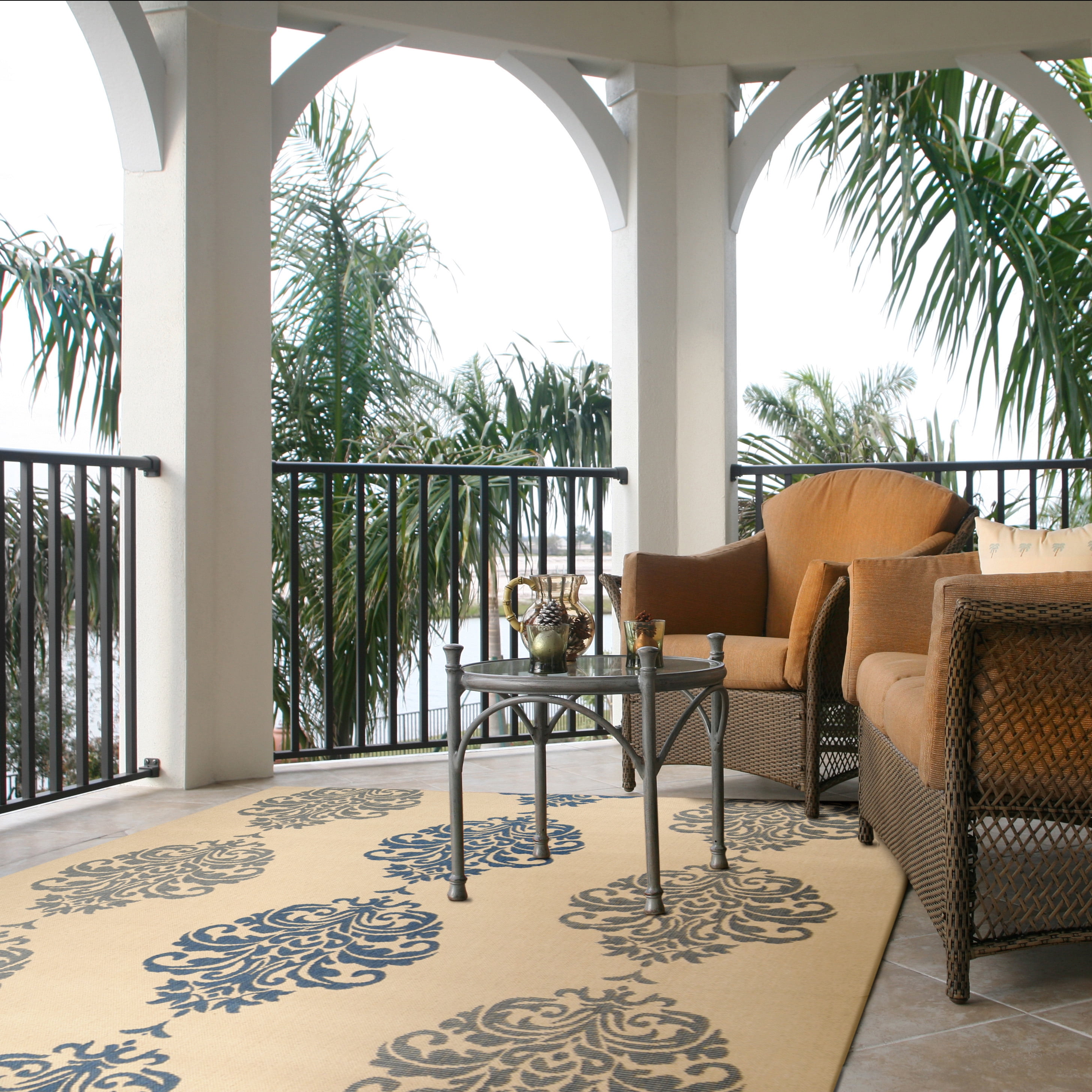 Safavieh Courtyard Jenny Medallion Indoor/Outdoor Area Rug, Natural/Blue, 5'3" x 7'7"