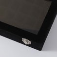 thumbnail image 2 of Caja de presentación de anillos Qarigey negra, 2 of 6